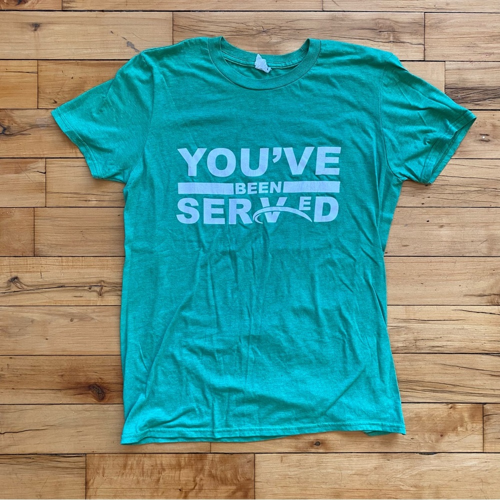 🎾 you’ve been served novelty tee - size Medium
